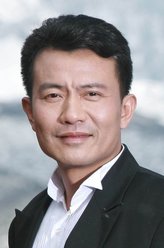 李强剧照