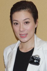 夏津津（张可颐饰演）