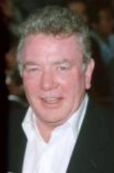 Leo（阿尔伯特·芬尼饰演）