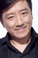 黄大年（丁勇岱饰演）