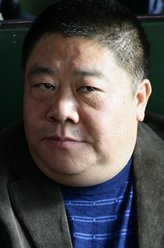 石康康男友（刘金山饰演）