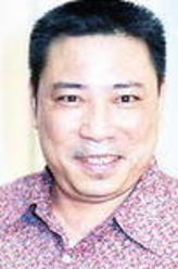 Cheung Shan-Ho（陈松勇饰演）