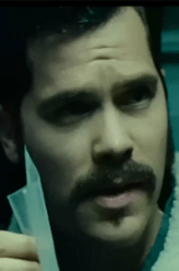 Agente Mateos（奥里奥尔·维拉饰演）